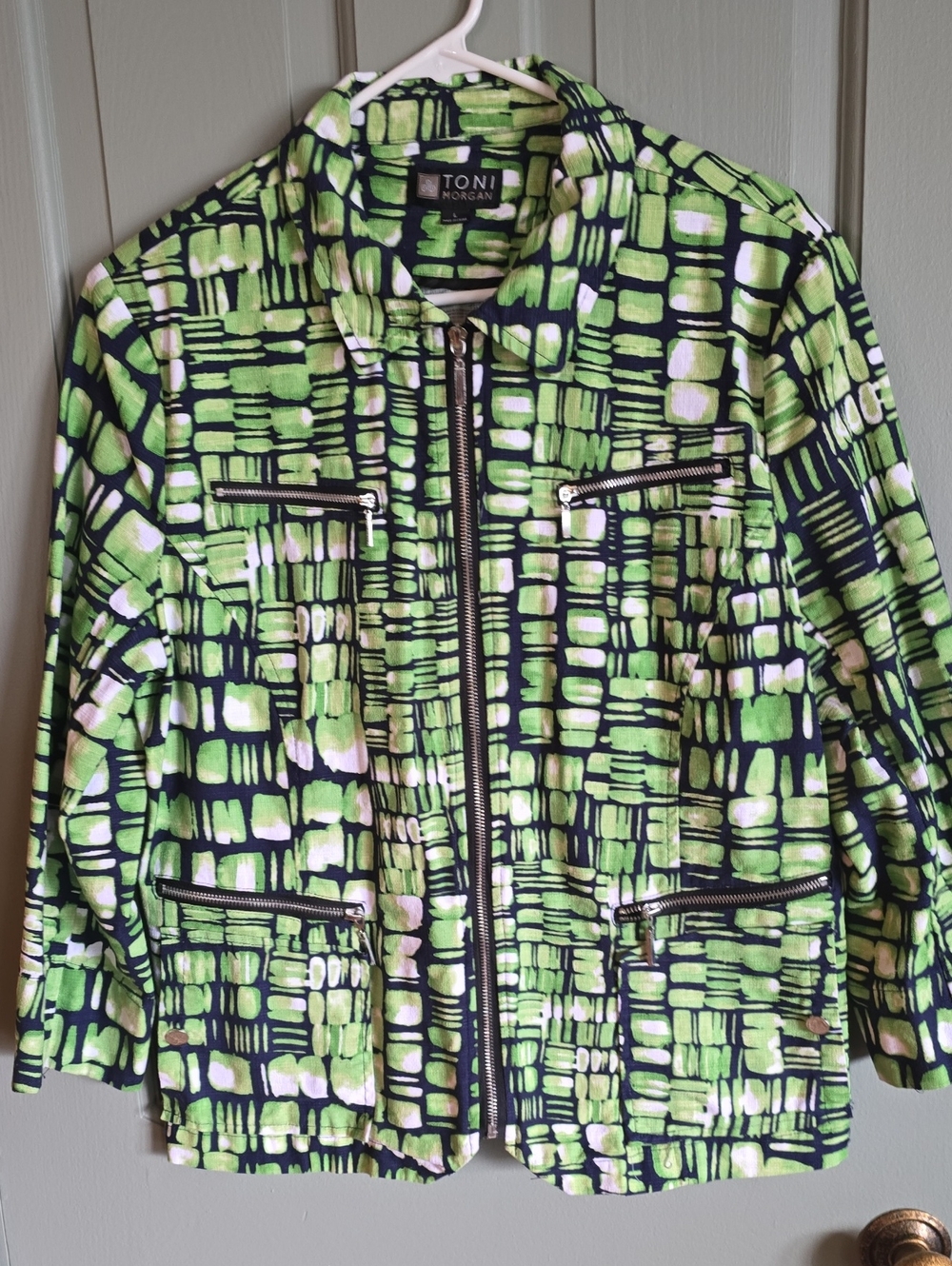 Toni Morgan Women's Green Patterned Zip Bomber Jacket